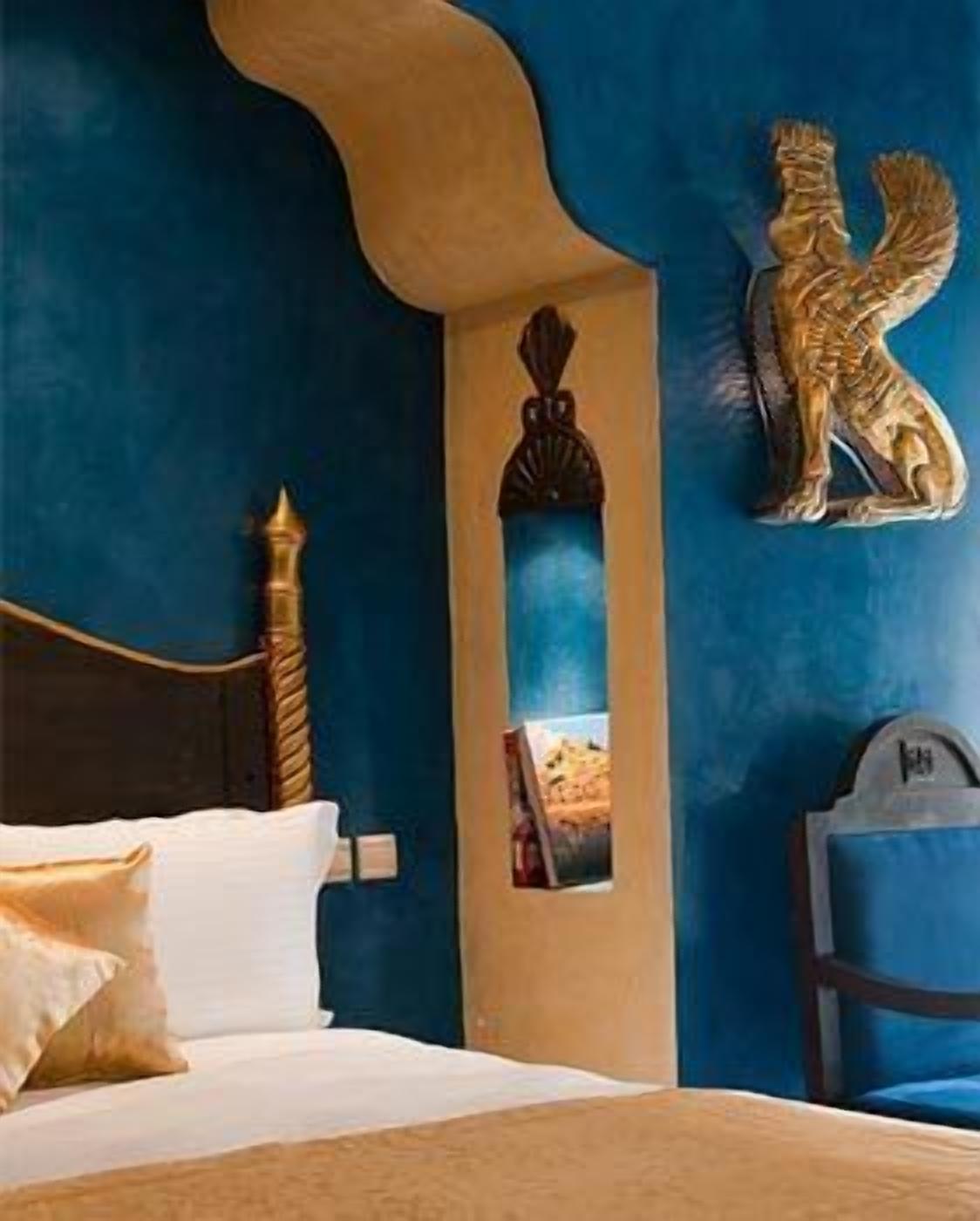 junior suite (alexander the great) | egyptian cotton sheets, select comfort beds, minibar, in-room safe