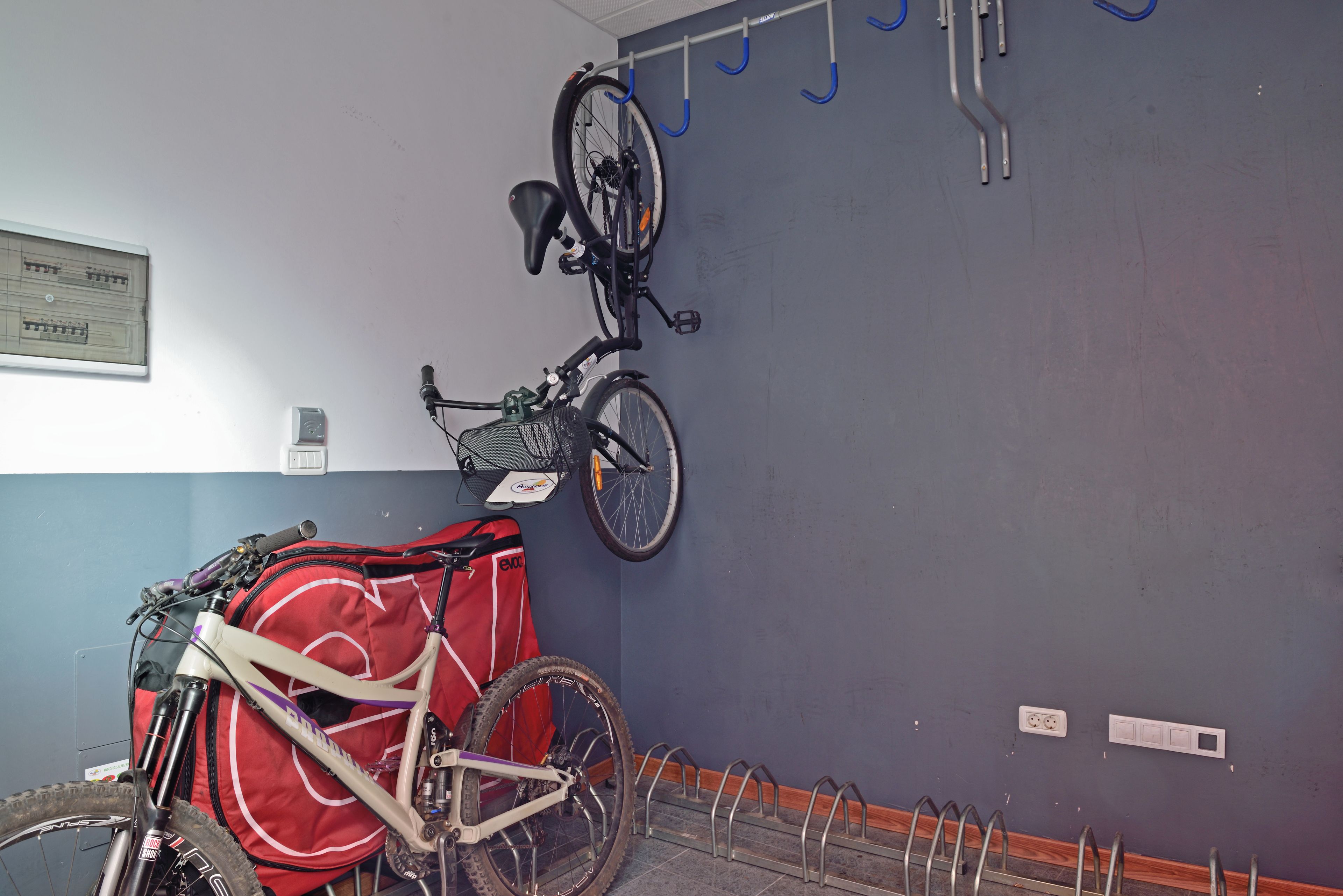 Foto - Apartamentos Adjovimar