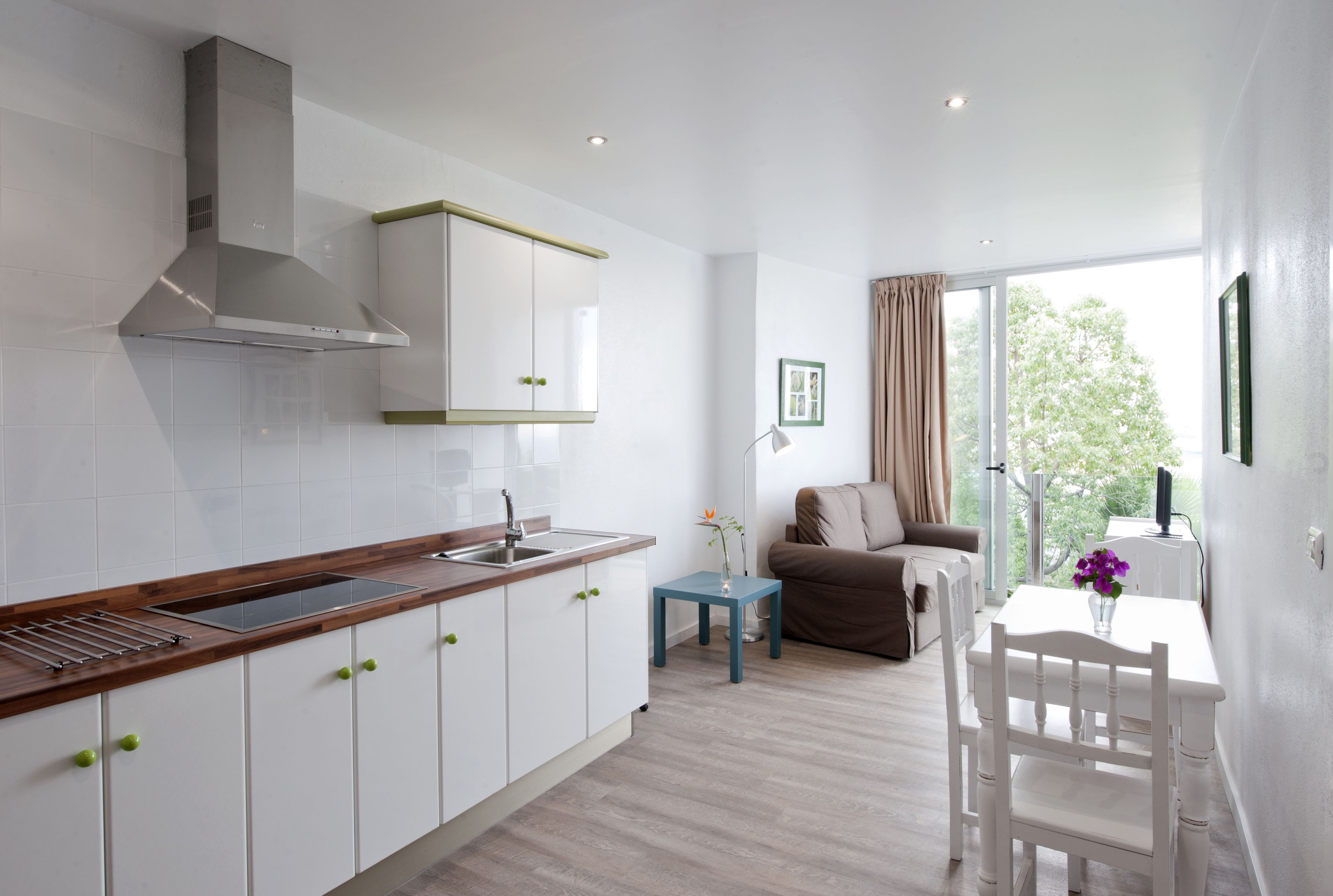 Foto - Apartamentos Adjovimar