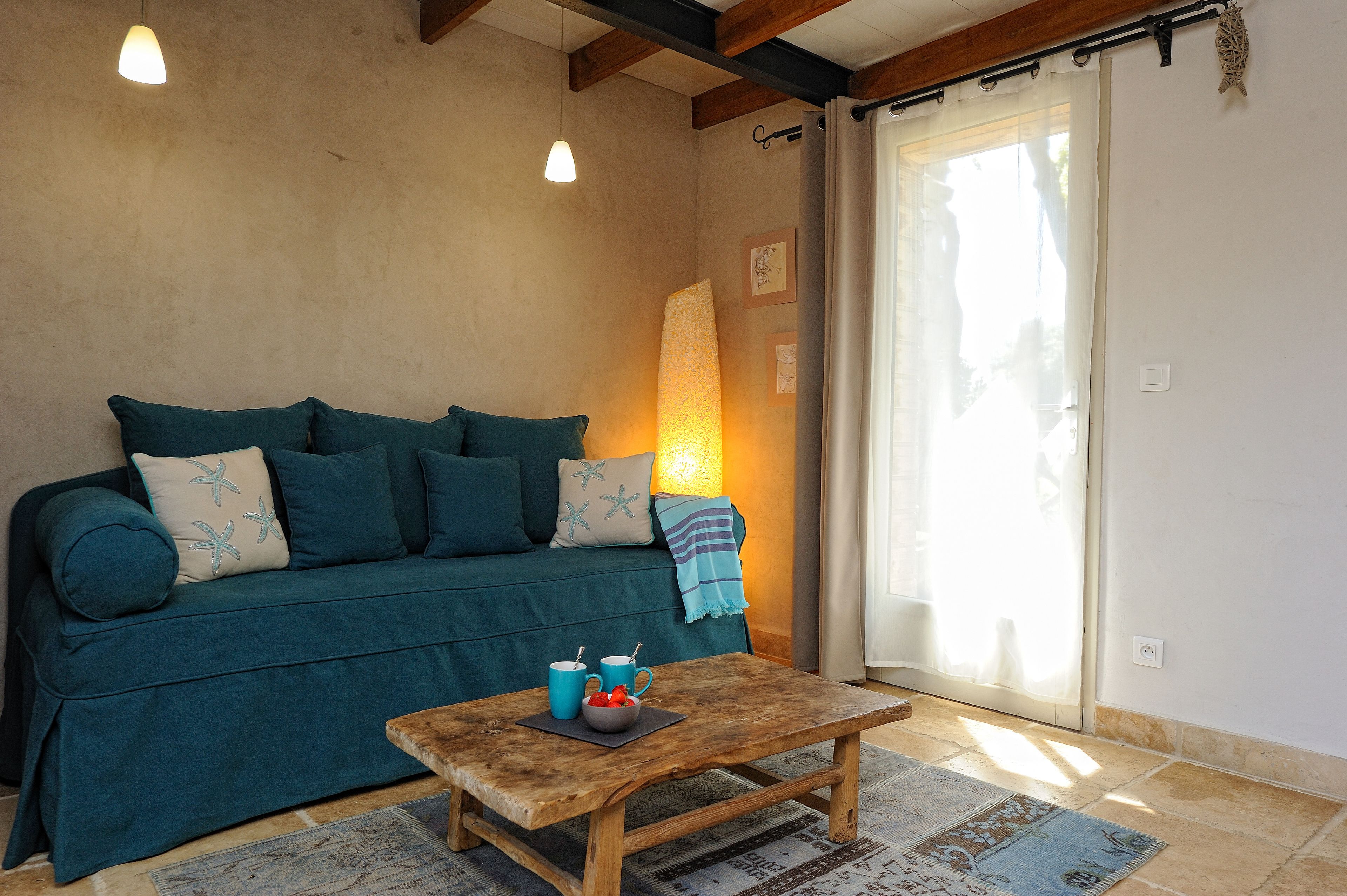 comfort duplex, garden view | premium bedding, minibar, in-room safe, individually decorated