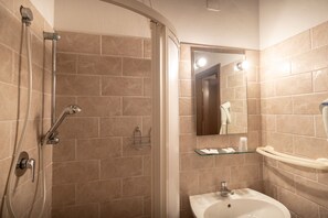 Double Room | Bathroom - Agriturismo Sasso Rosso (Assisi)