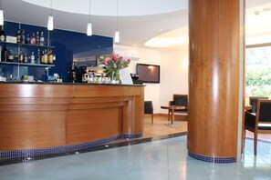 Bar (in der Unterkunft)