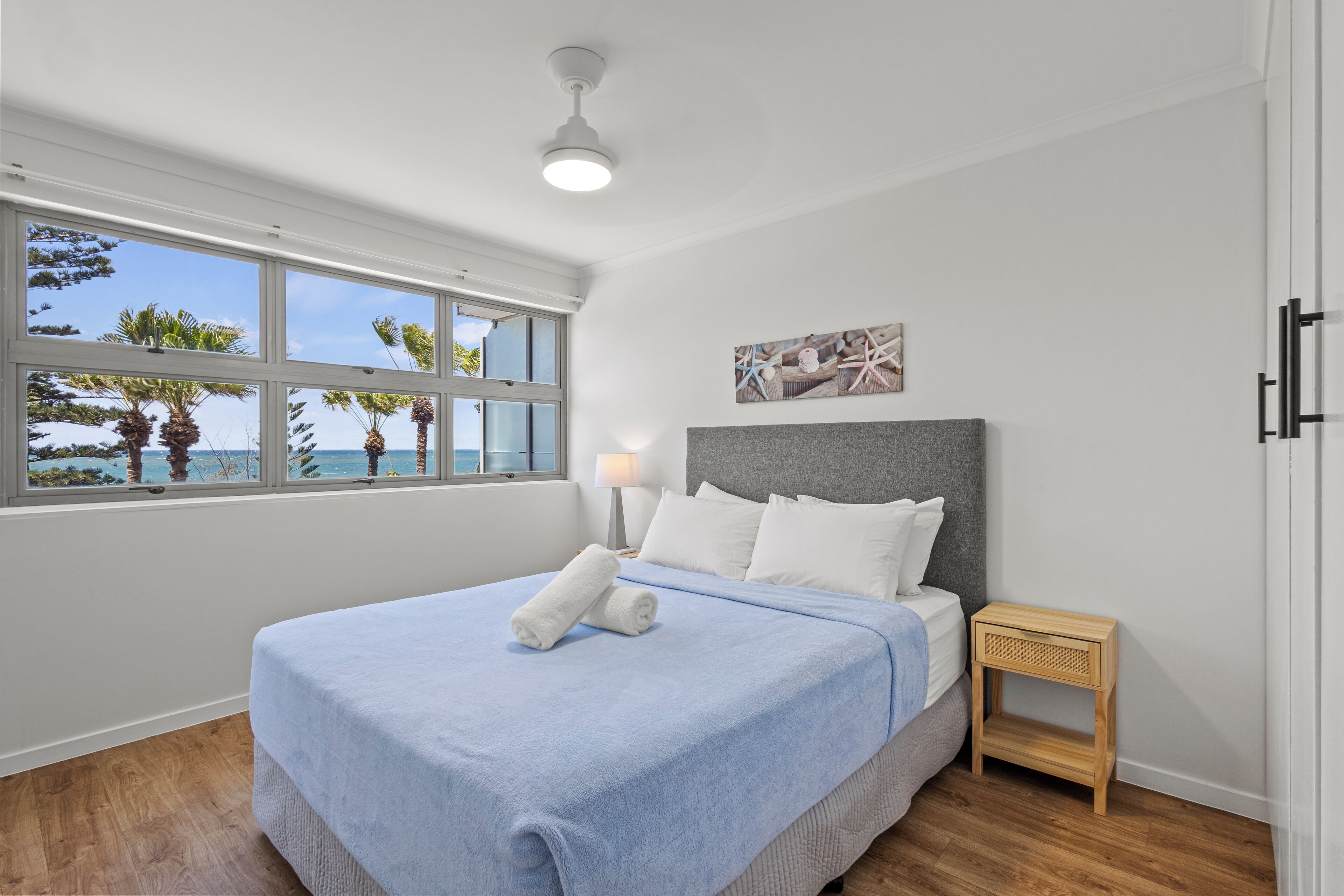 Spinnaker 2 Bedroom, Level 2 (No Parking - External Apartment) | Décoration personnalisée, ameublement personnalisé