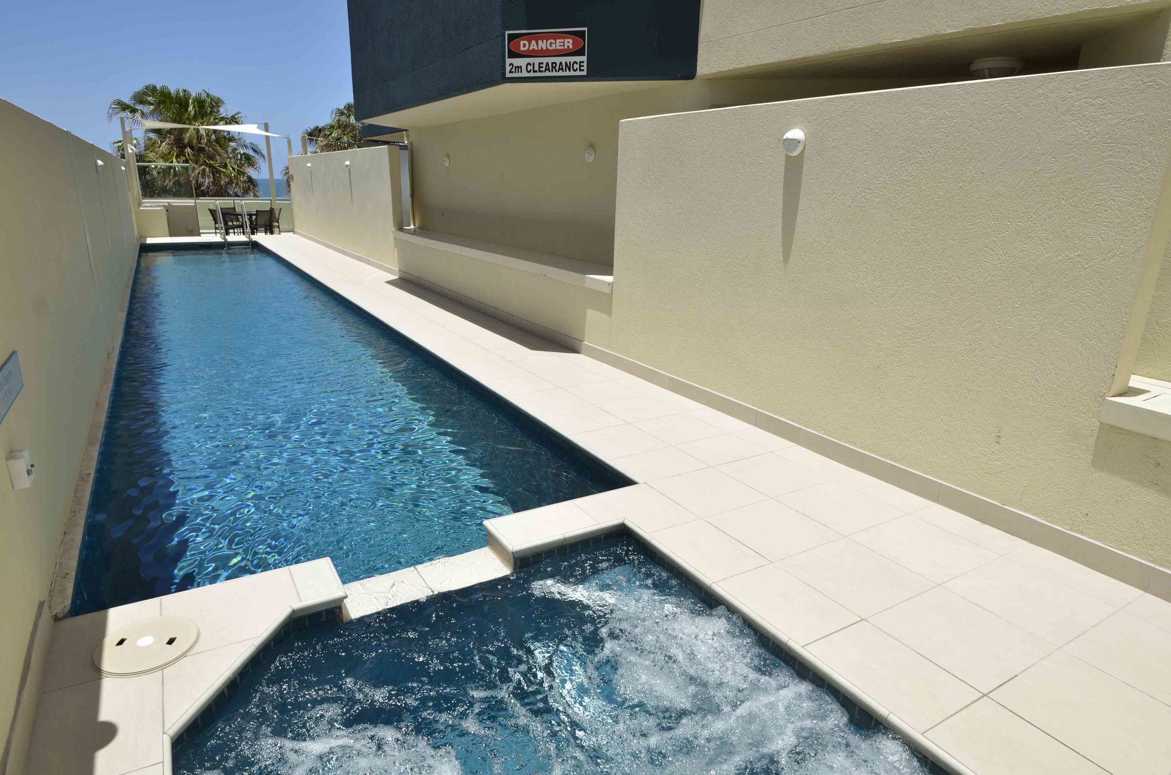 Malibu Mooloolaba — image 3