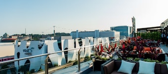 Travelodge Harbourfront