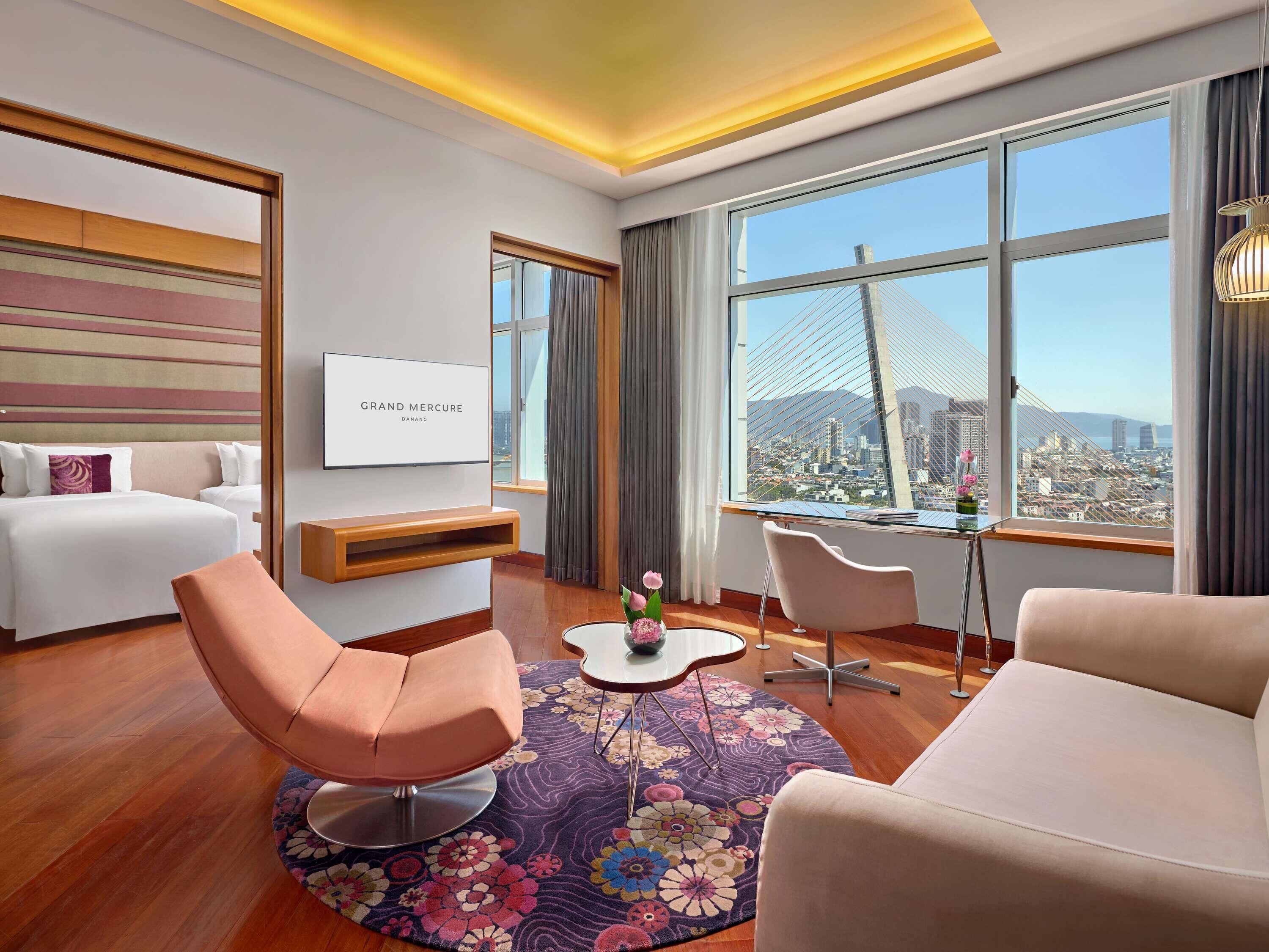 Suite, 2 lits une place, vue fleuve