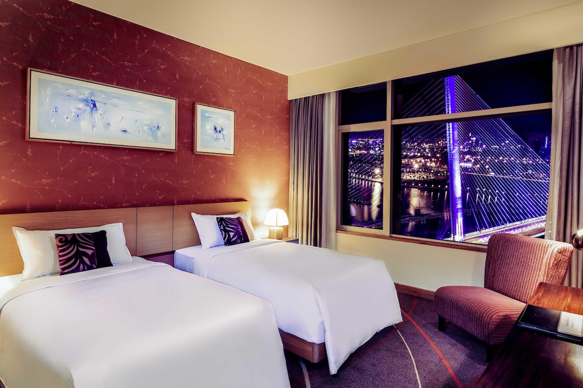 Minibar, in-room safe, desk, blackout drapes