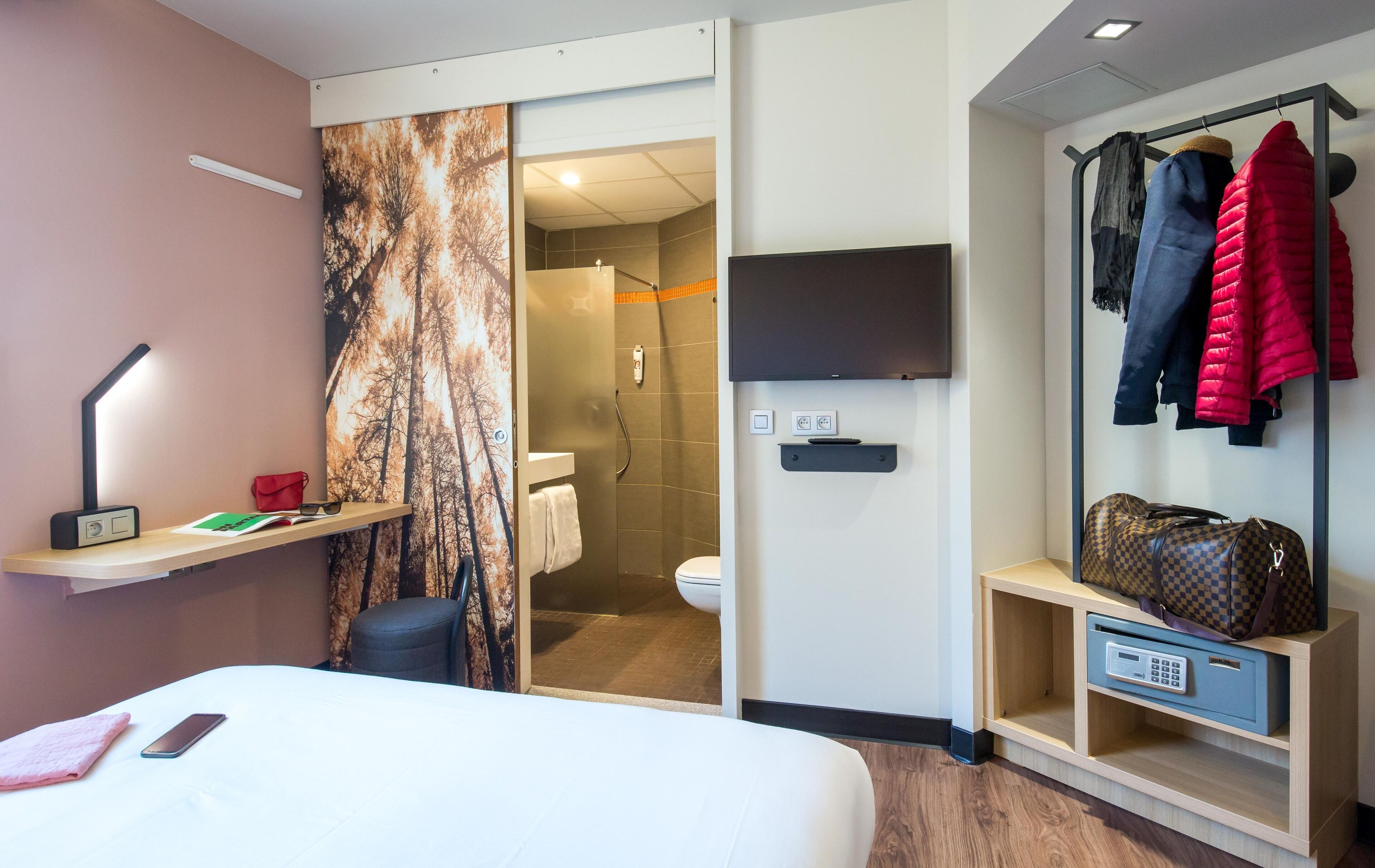 Photo - B&B HOTEL Marseille Centre La Timone