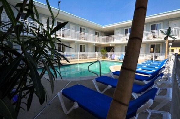 Alberca al aire libre 