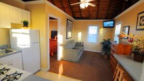 Room - Stardust Motel (Wildwood)