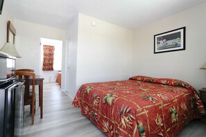 Habitación | Cunas, camas extra, wifi gratis y ropa de cama 