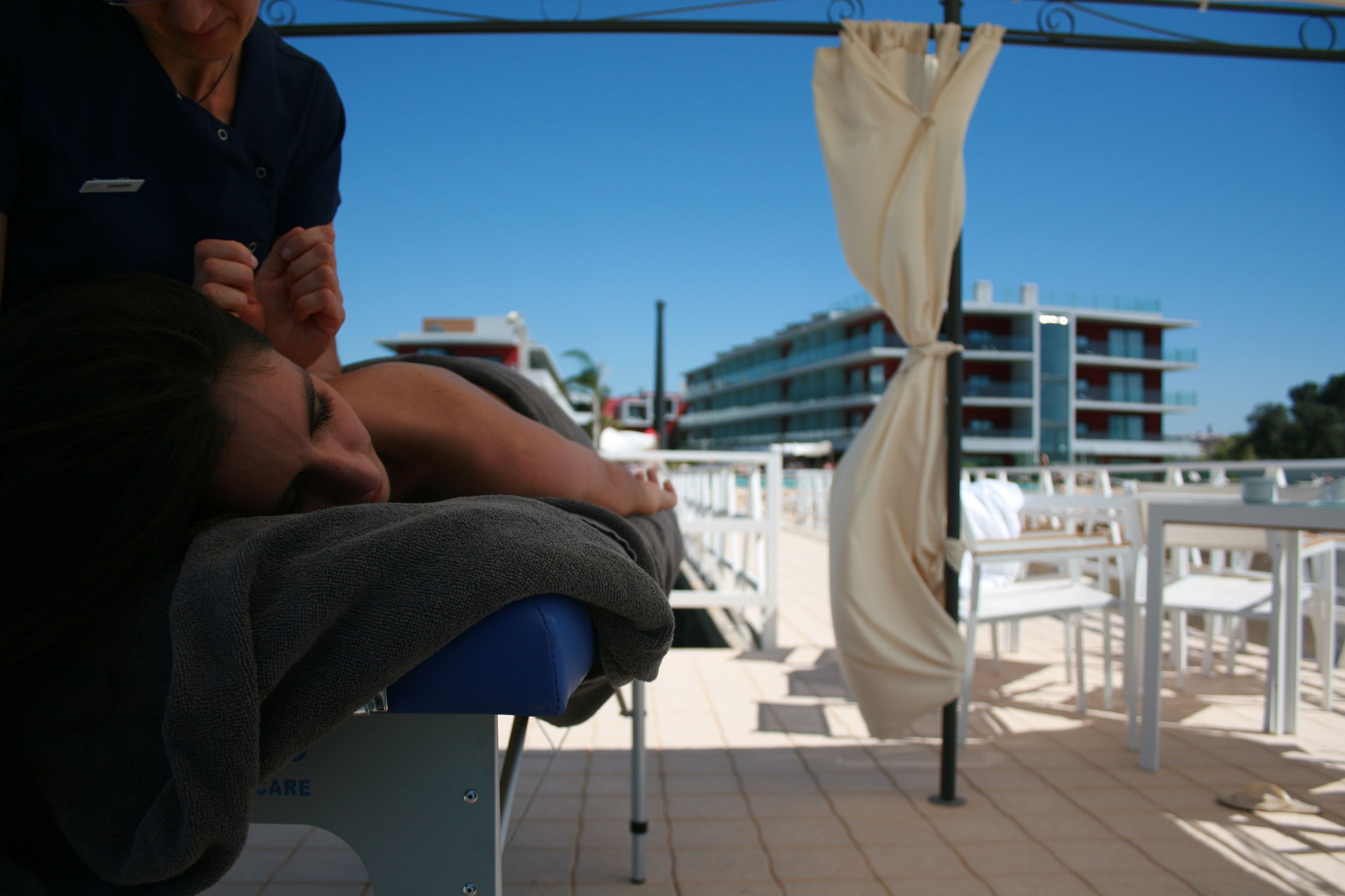 couples treatment room(s), sauna, hot tub, turkish bath/hammam