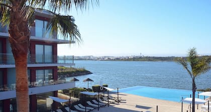 Água Hotels Riverside