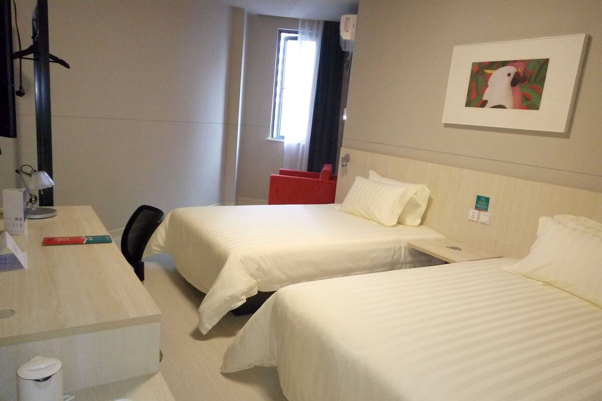 Blackout curtains, iron/ironing board, free WiFi