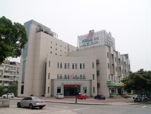 Exterior - Jinjiang Inn Central Changshu Yushan (Suzhou)