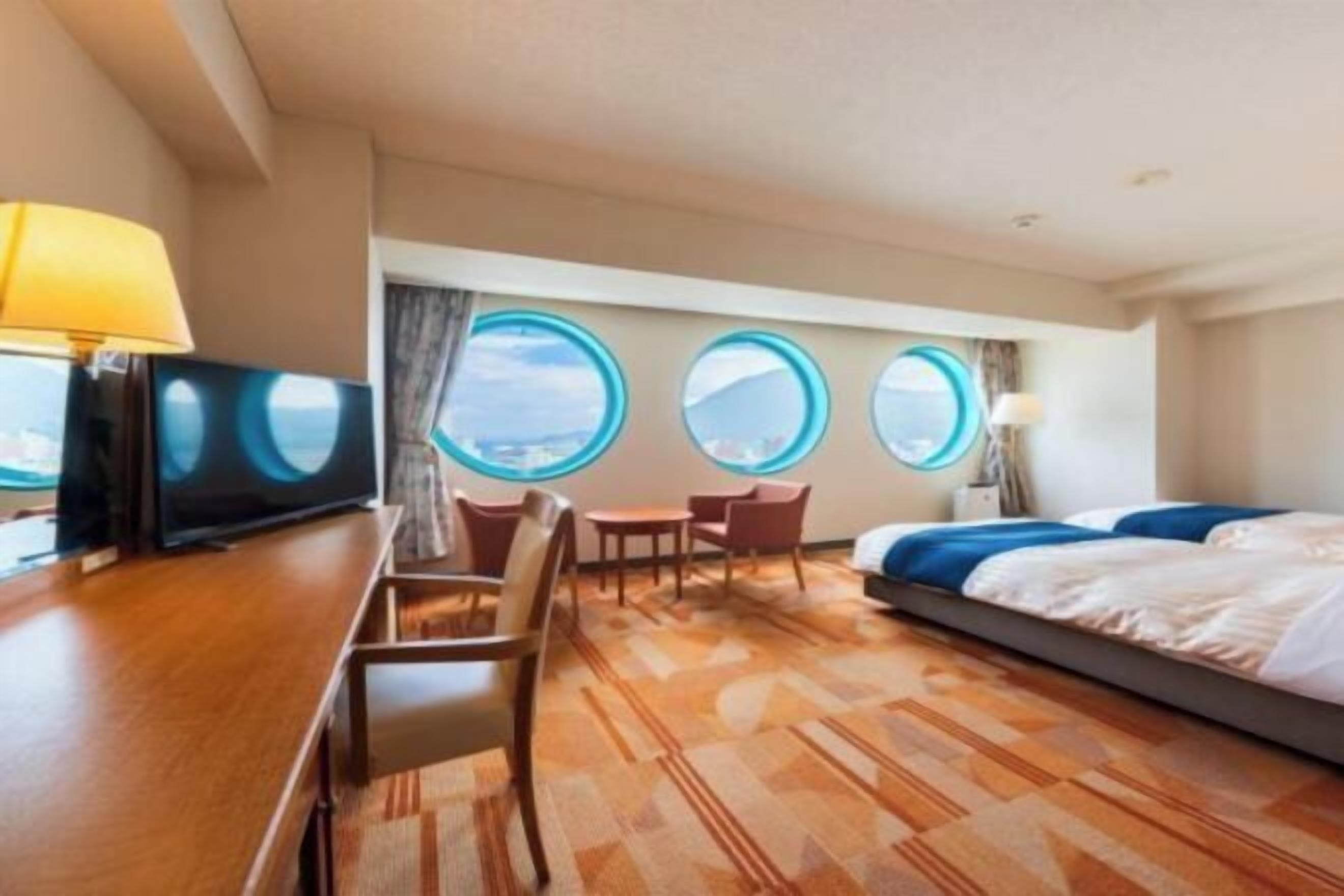 Desk, laptop workspace, free WiFi, bed sheets