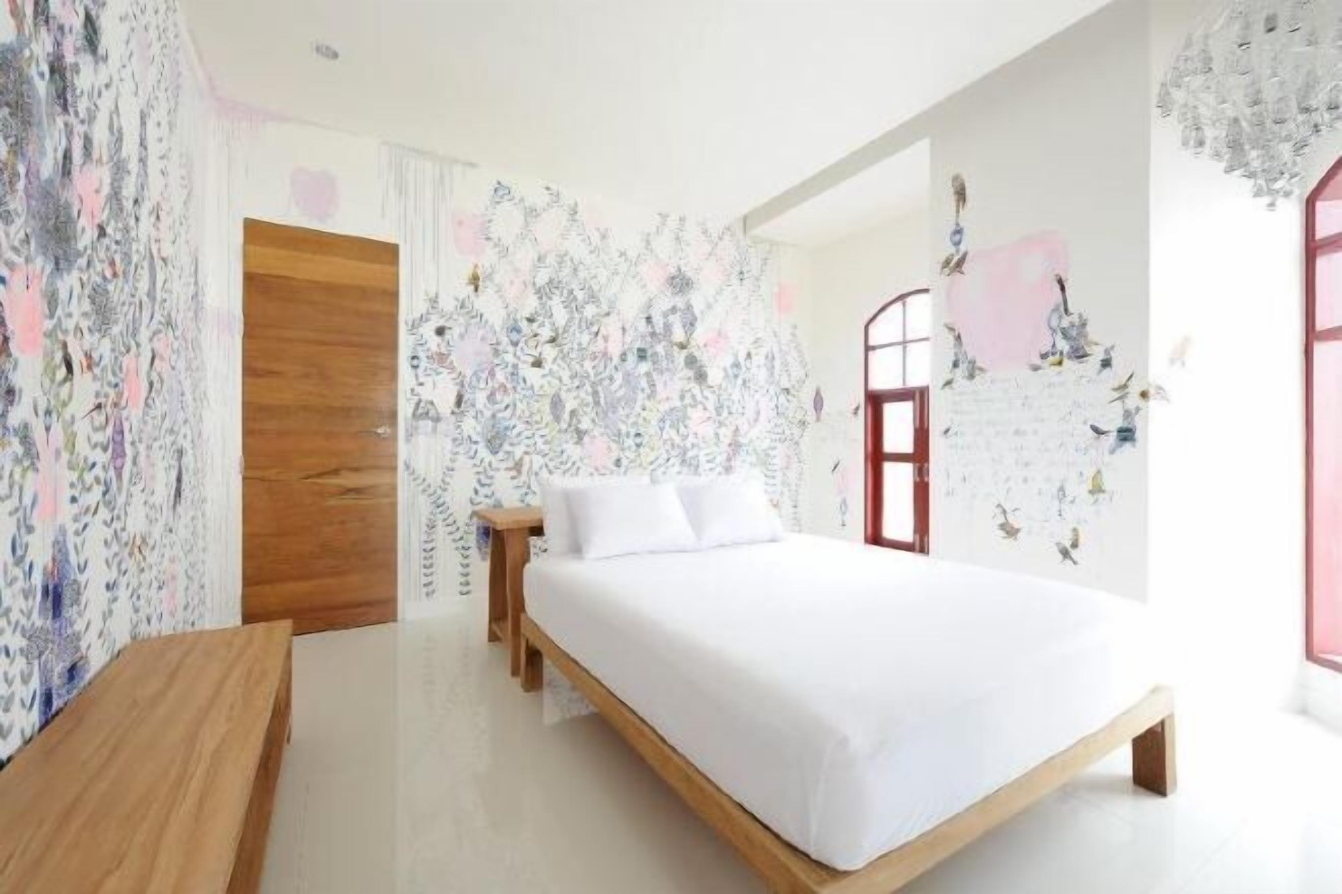 Matelas mémoire de forme, minibar, coffres-forts dans les chambres