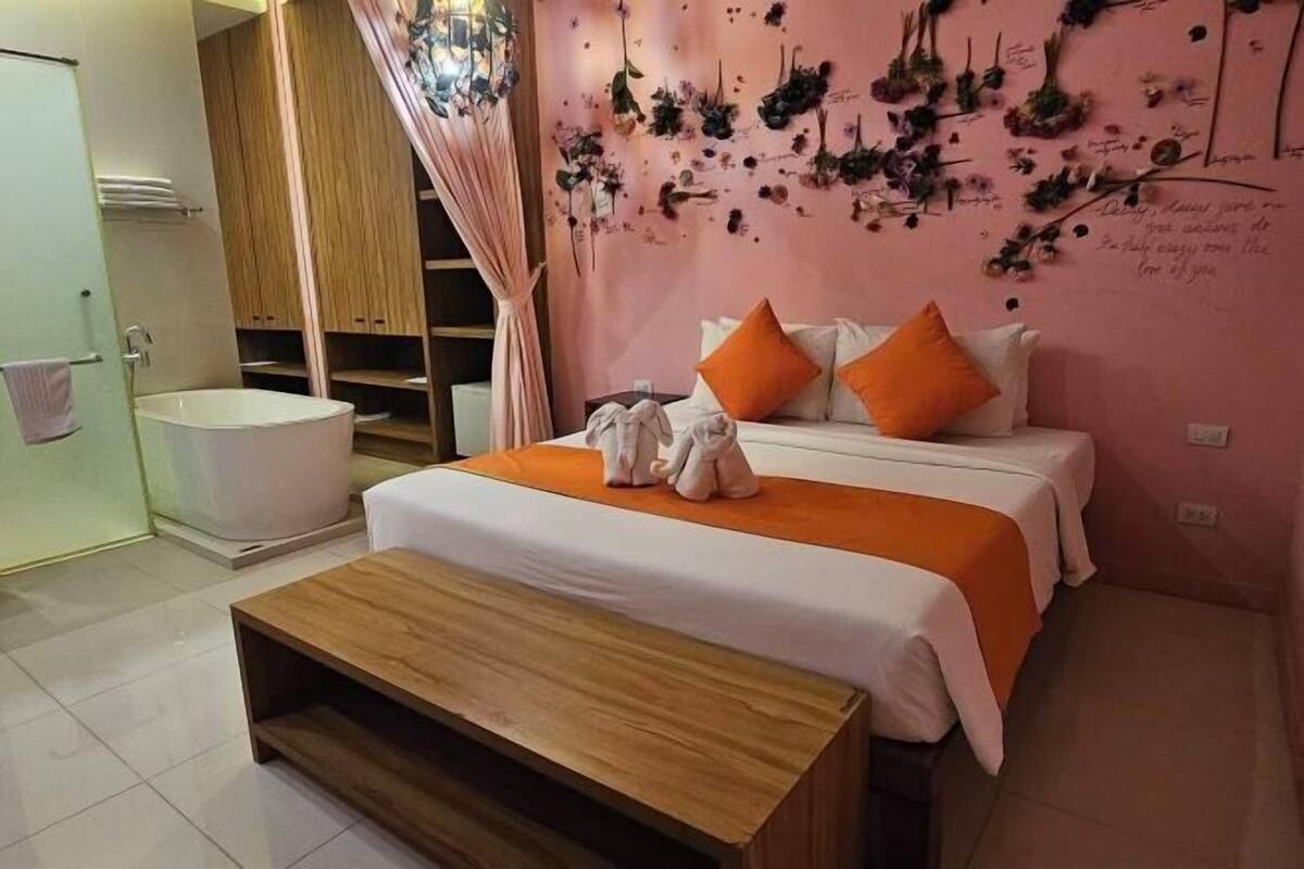 Memory-foam beds, minibar, in-room safe, individually furnished