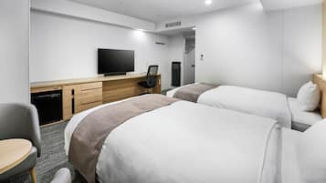 Edredons de pluma, cortinas blackout, ferros/tábuas de passar roupa