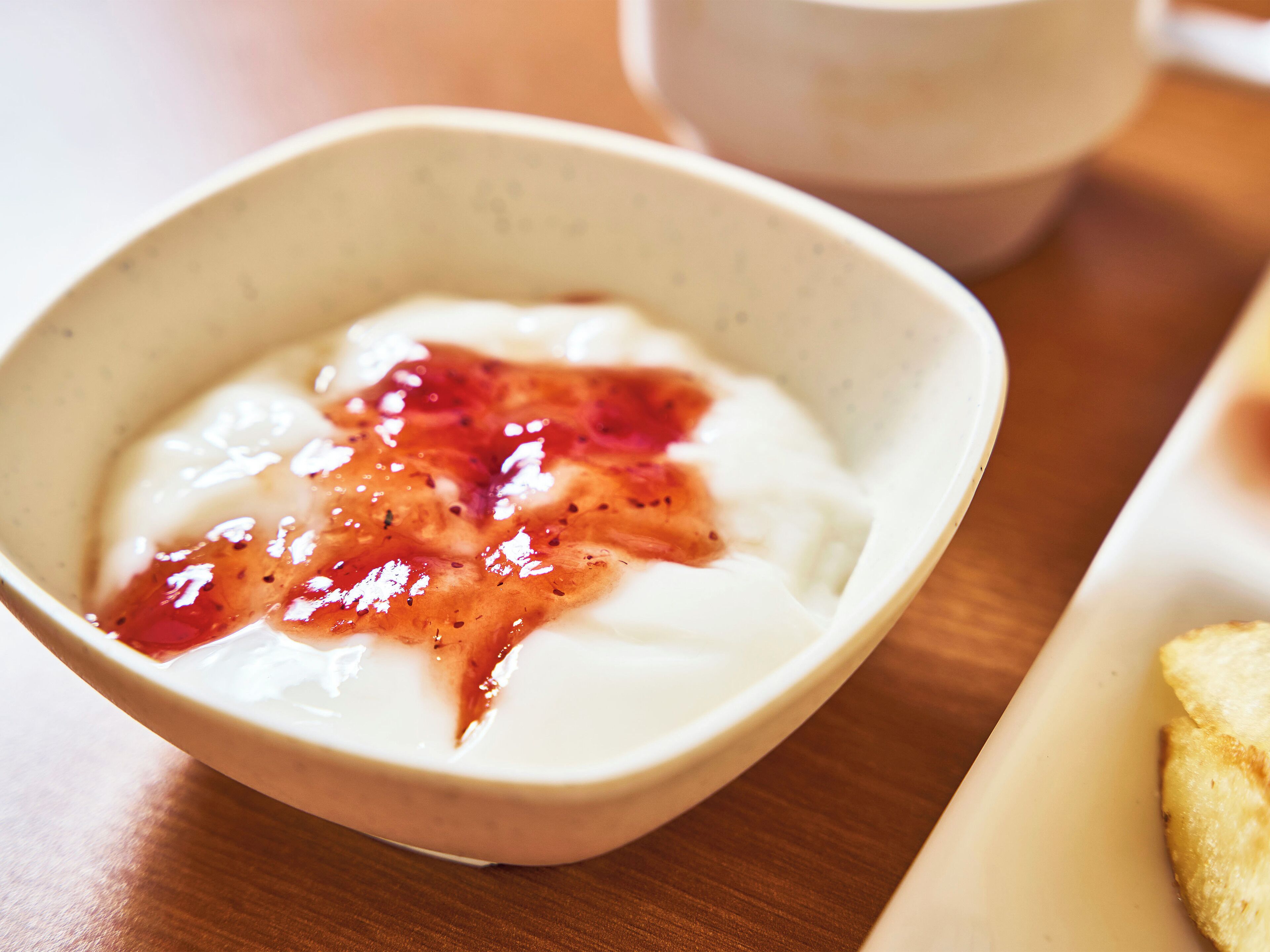 daily buffet breakfast (jpy 1200 per person)