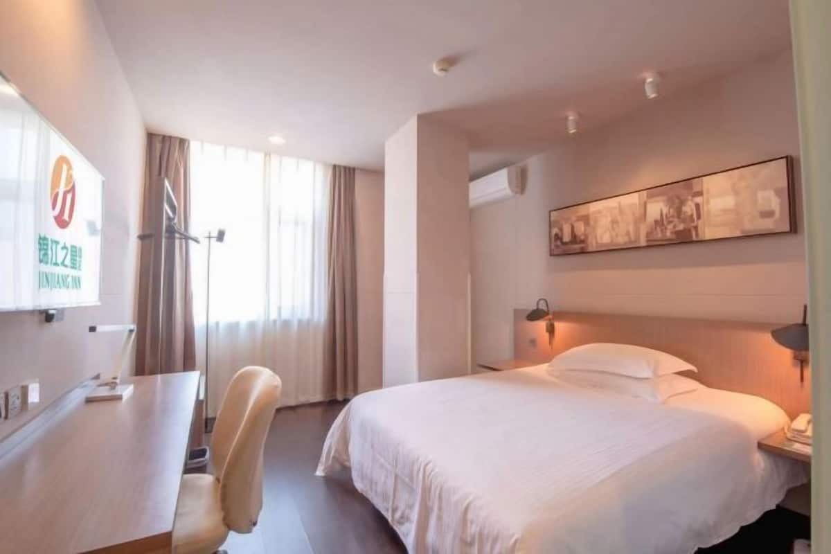 In-room safe, desk, blackout drapes, iron/ironing board