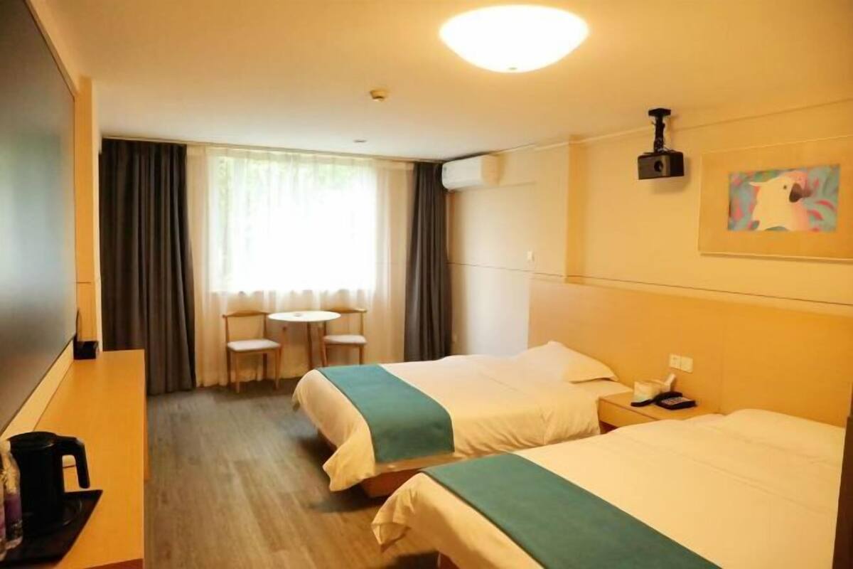 Desk, blackout drapes, iron/ironing board, free WiFi