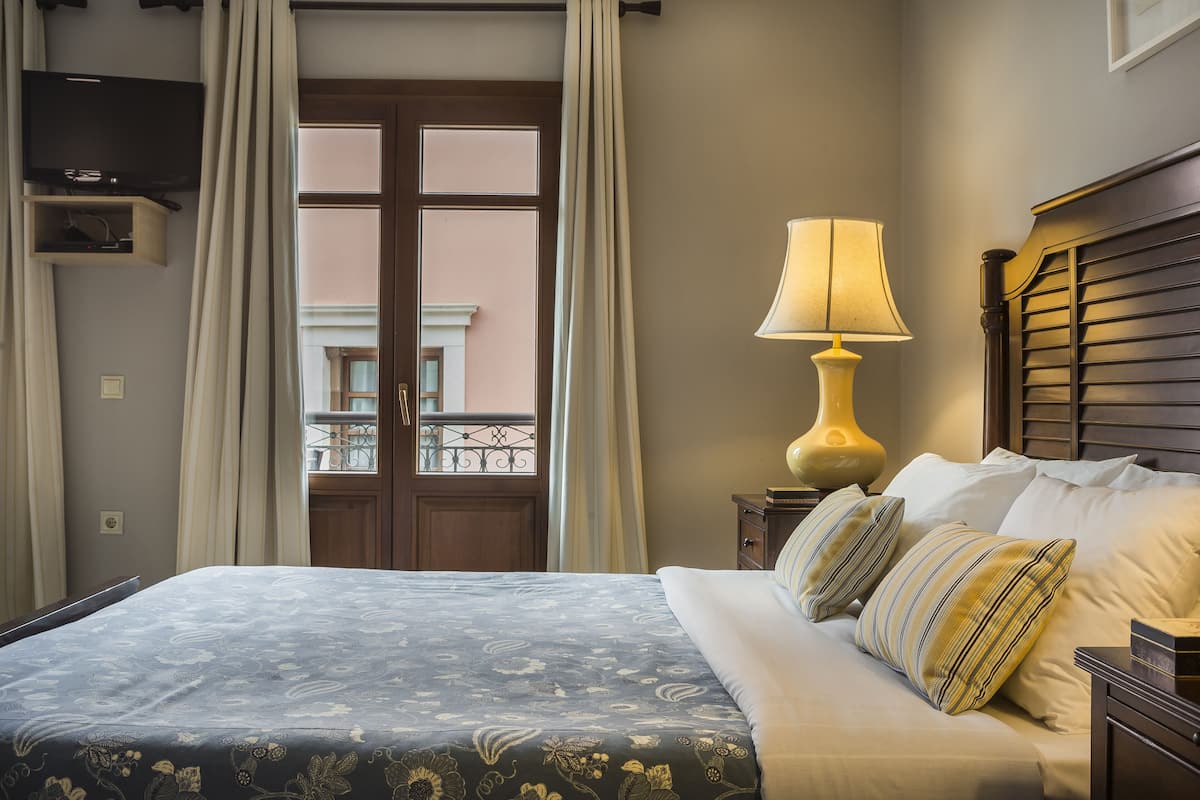 Suite (Partial Harbor View, no 104) | Lakens van Egyptisch katoen, luxe beddengoed, een kluis op de kamer