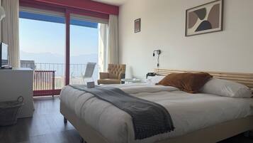 Comfort-Doppelzimmer, 2Â Einzelbetten | Blick auf die Berge