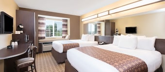 Microtel Inn & Suites by Wyndham Dickinson