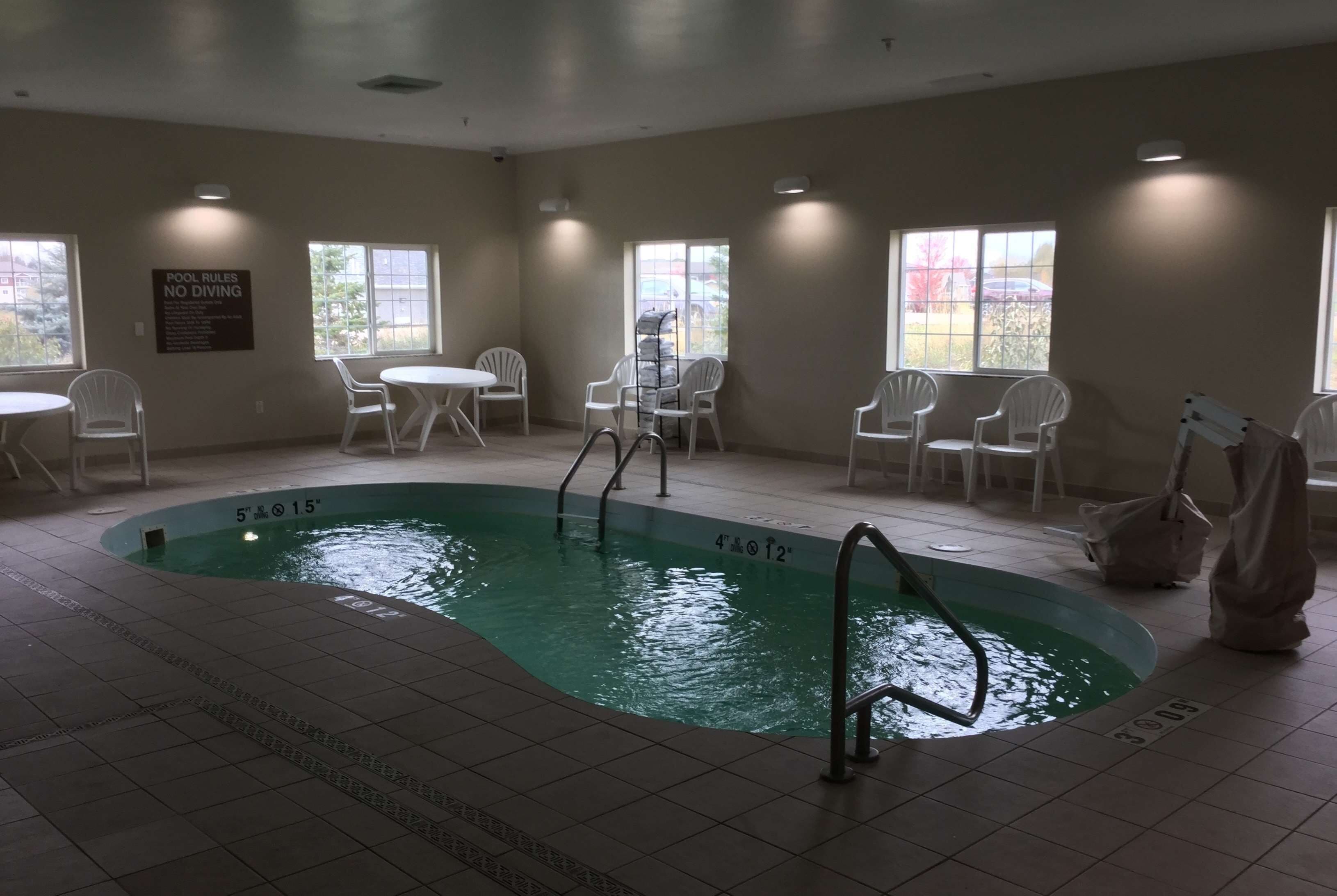 indoor pool
