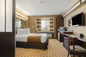 In-room safe, desk, iron/ironing board, free WiFi