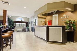 Lobby - Microtel Inn & Suites by Wyndham Williston (Williston)