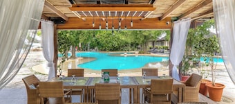 Almont Inland Resort