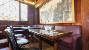 Breakfast, lunch and dinner served - Hotel Ayenda Maury (Lima)