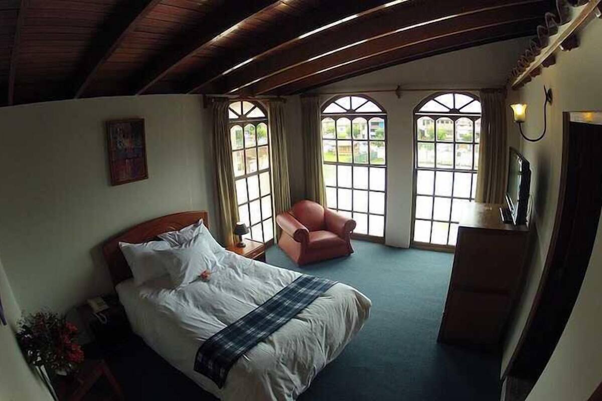 Single Room, City View