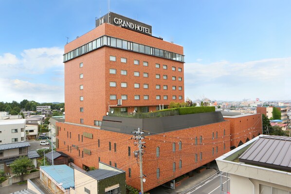 Front of property - Hachinohe Grand Hotel (Hachinohe)