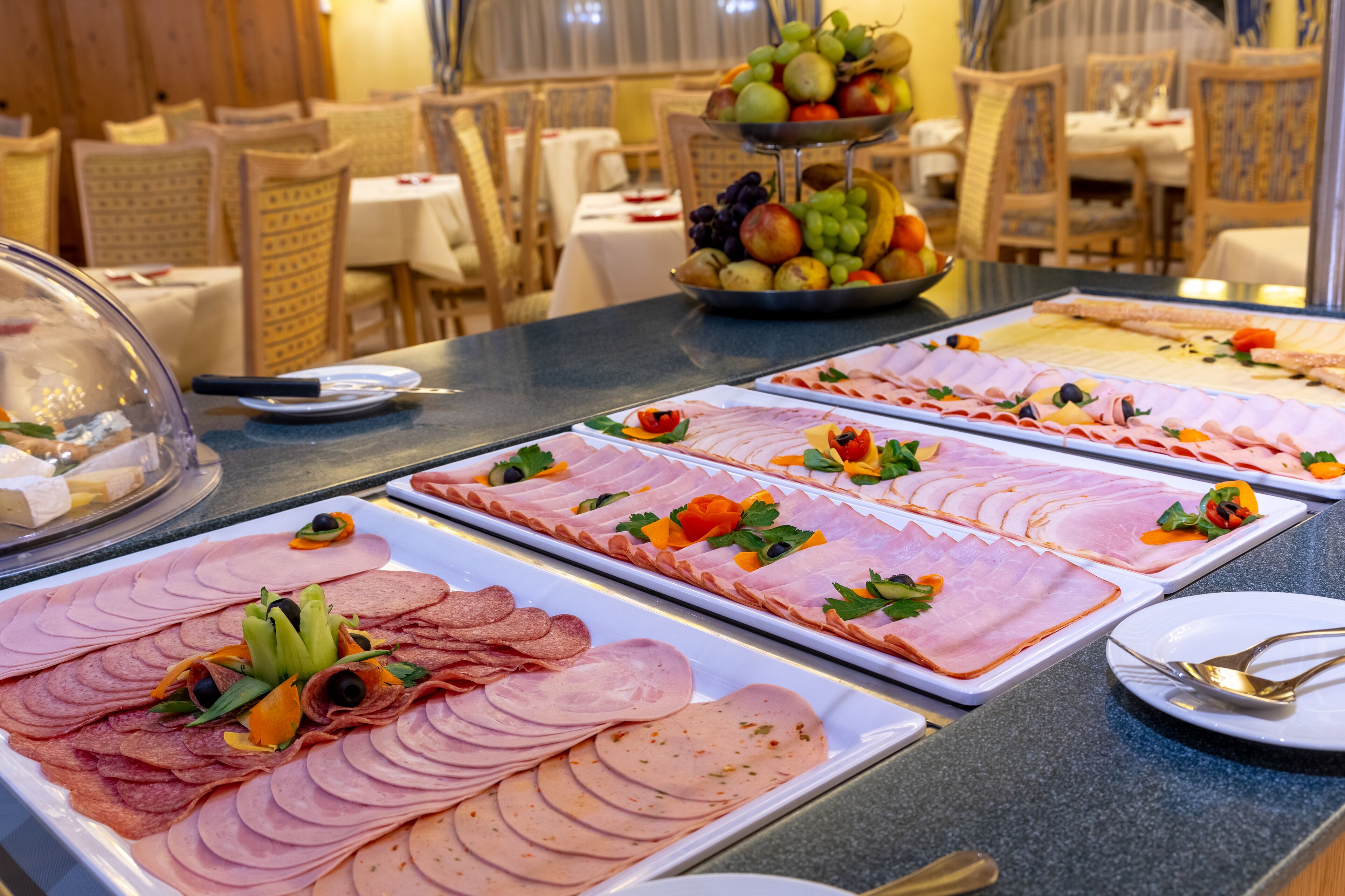 daily buffet breakfast (eur 18 per person)