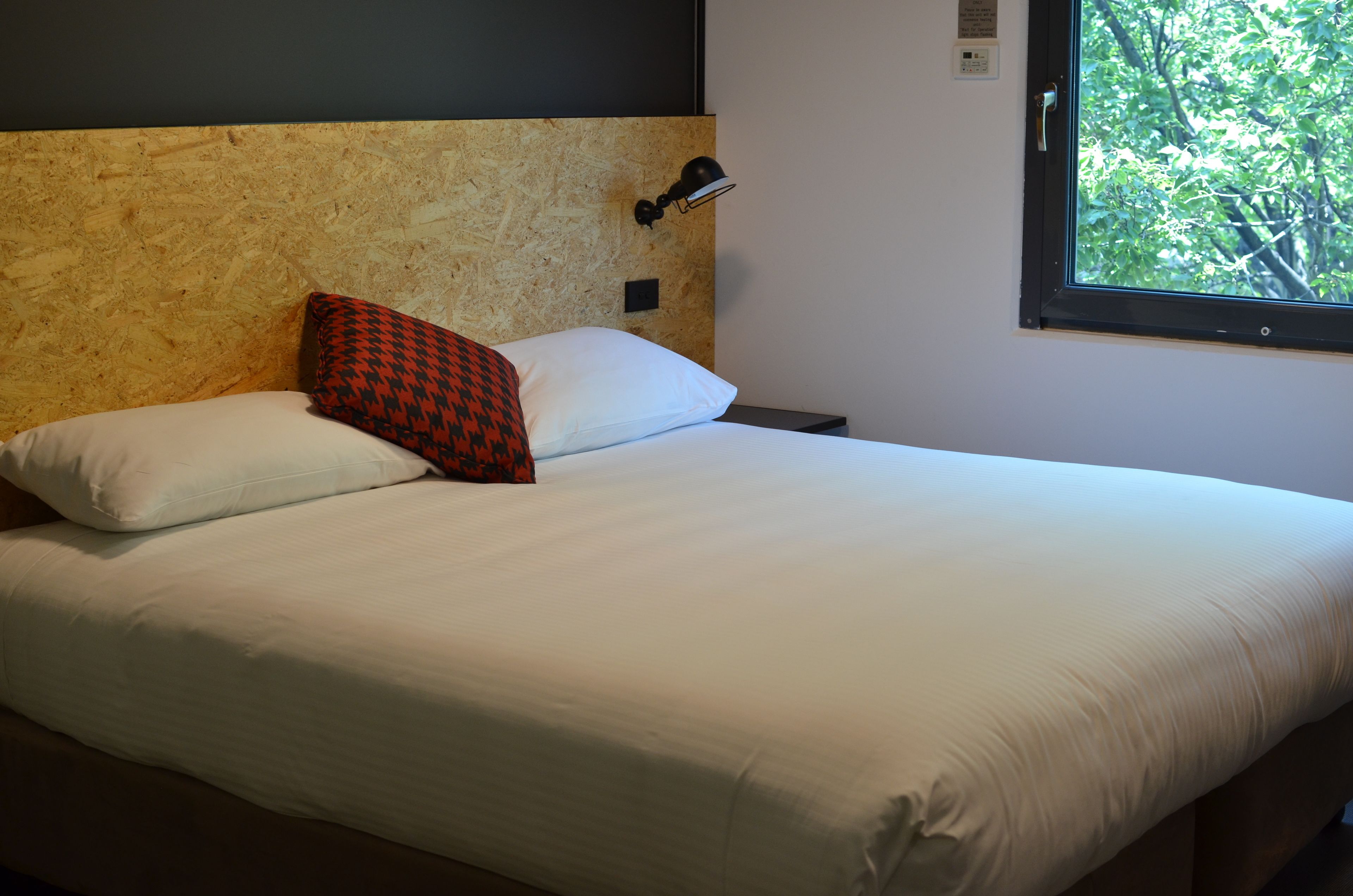 Individually furnished, soundproofing, free cribs/infant beds, free WiFi