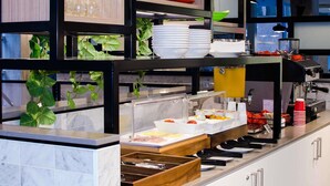 Kontinental frokost hver dag (mot et tillegg)