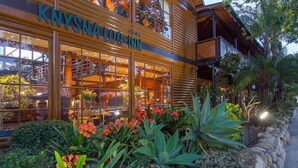 Unclassified image, 3 of 69, button - Knysna Log-inn (Knysna)