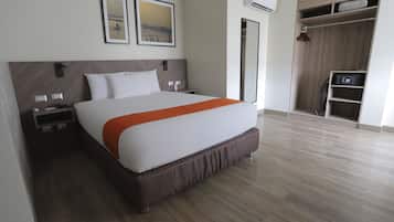 In-room safe, desk, free WiFi, bed sheets