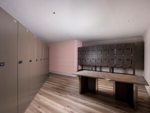 Lockers - Mercure Fukuoka Munakata Resort & Spa (Munakata)