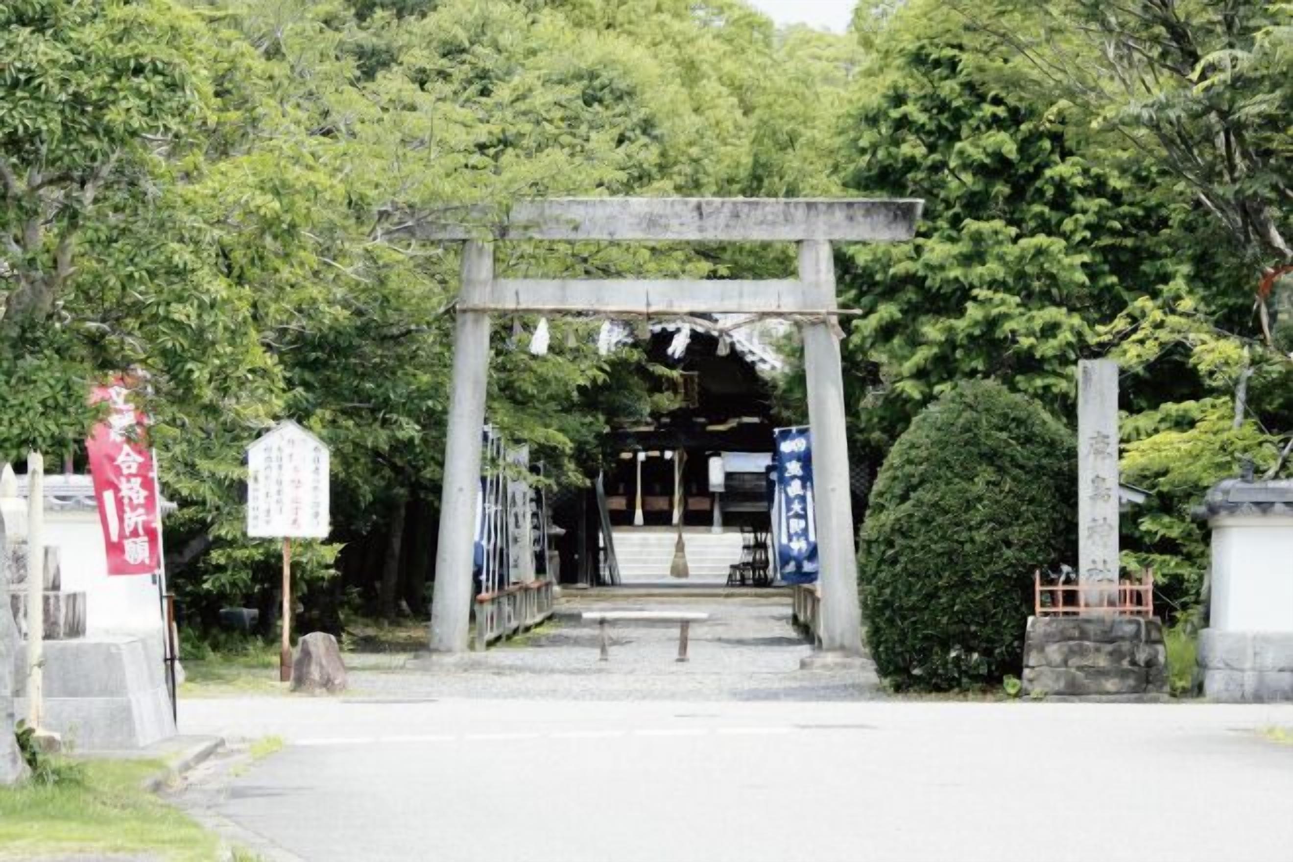 สถานที่น่าสนใจ