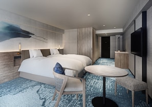 In-room safe, desk, laptop workspace, blackout curtains