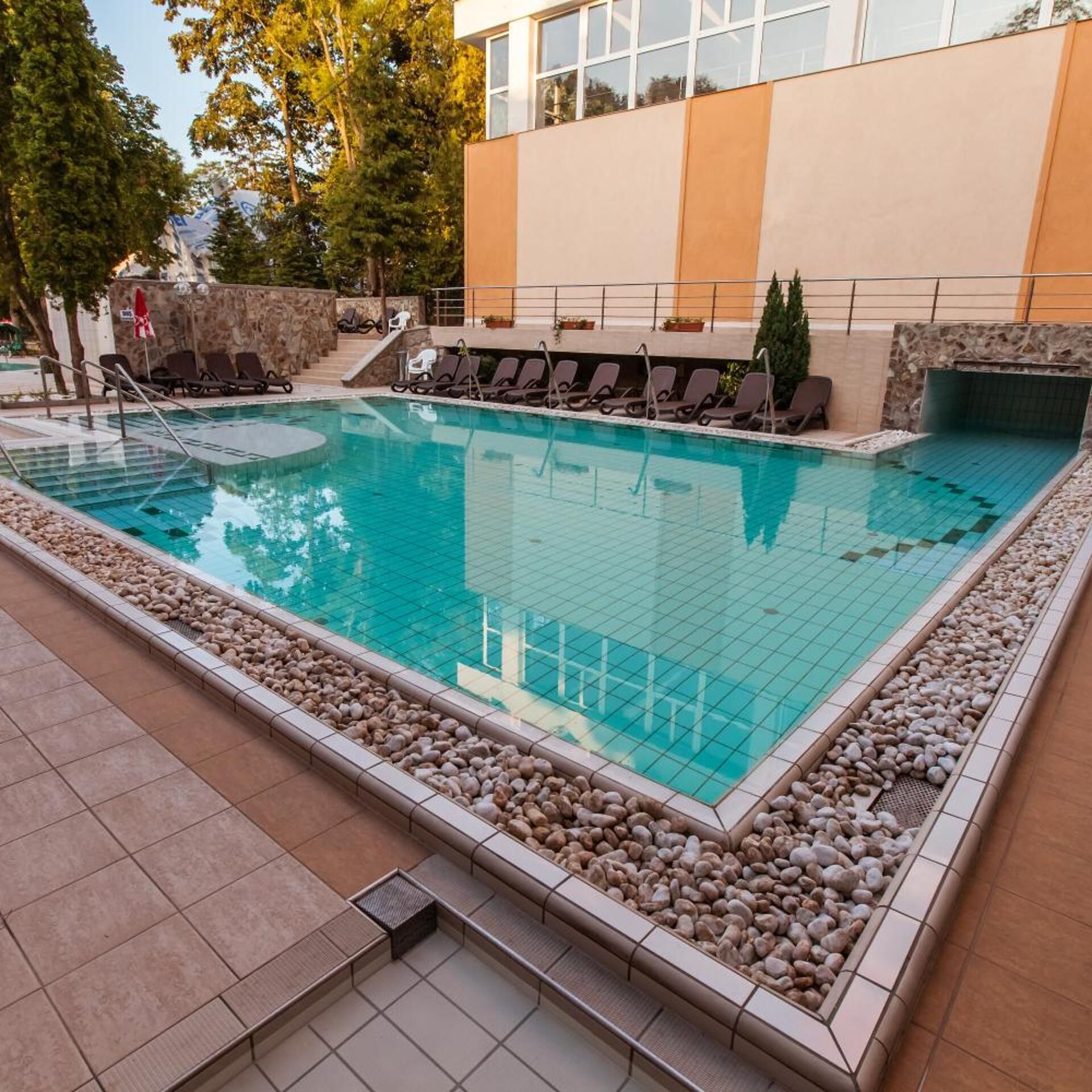 Seasonal outdoor pool