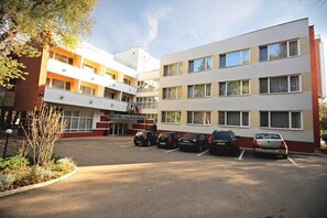 Exterior - Nufarul (Baile Felix)