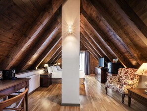 1 개의 침실, 미니바, 객실 내 금고, 책상