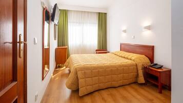 Pengeskab på værelset, lydisolering, gratis Wi-Fi, sengetøj