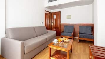 Caja fuerte, sistema de insonorización, wifi gratis y ropa de cama