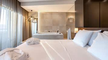 Suite – premium | Minibar, safe på rommet, lydisolert og wi-fi (inkludert)